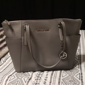 Large saffaino leather jet set tote